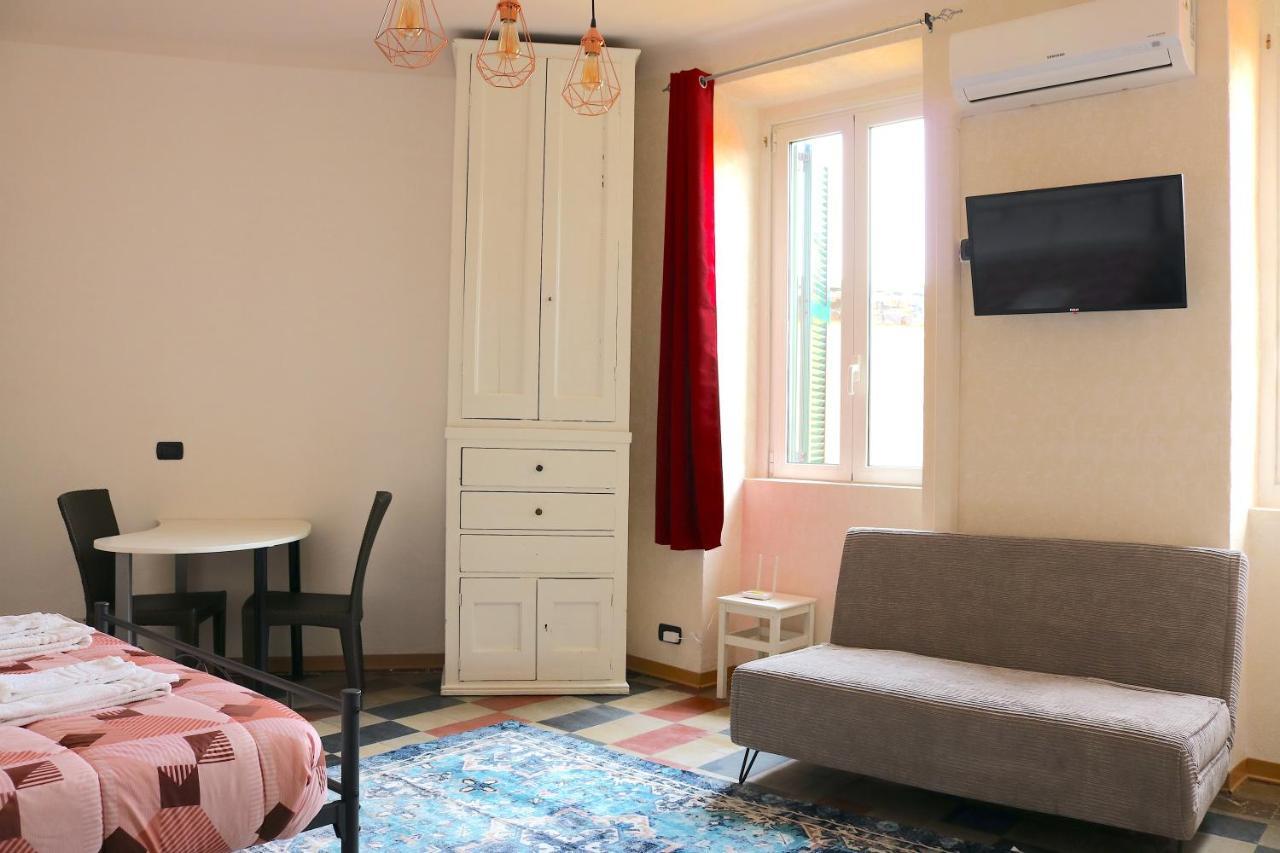 Ripa Di Porta Ticinese - Navigli Location - 3 People *